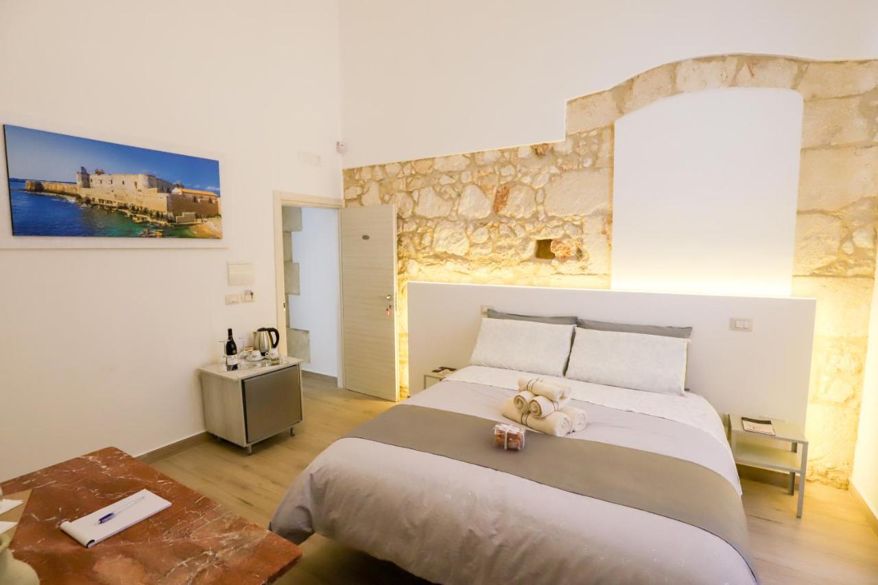 Bed and Breakfast La Sicilia In Un Sogno Syrakus Exterior foto